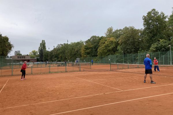 2023-10- turnaj deblů